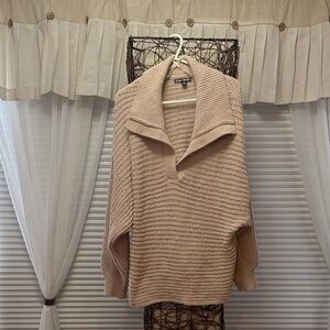 Elegant Beige Knit Sweater